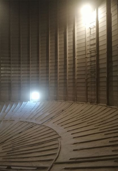 水泥库清库，清理钢板仓