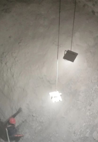 水泥库清库，清理钢板仓