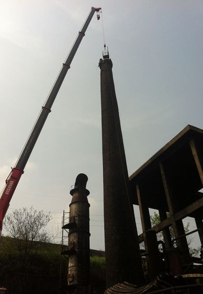 烟囱拆除，水塔拆除
