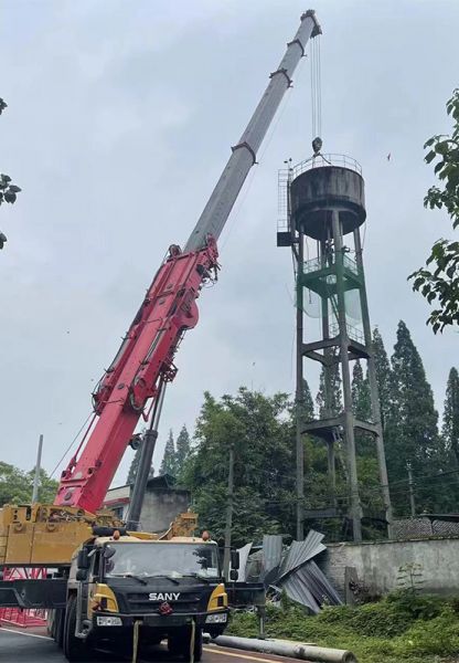 烟囱拆除，水塔拆除